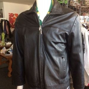 M Julian Wilson’s leather soft leather coat sz L